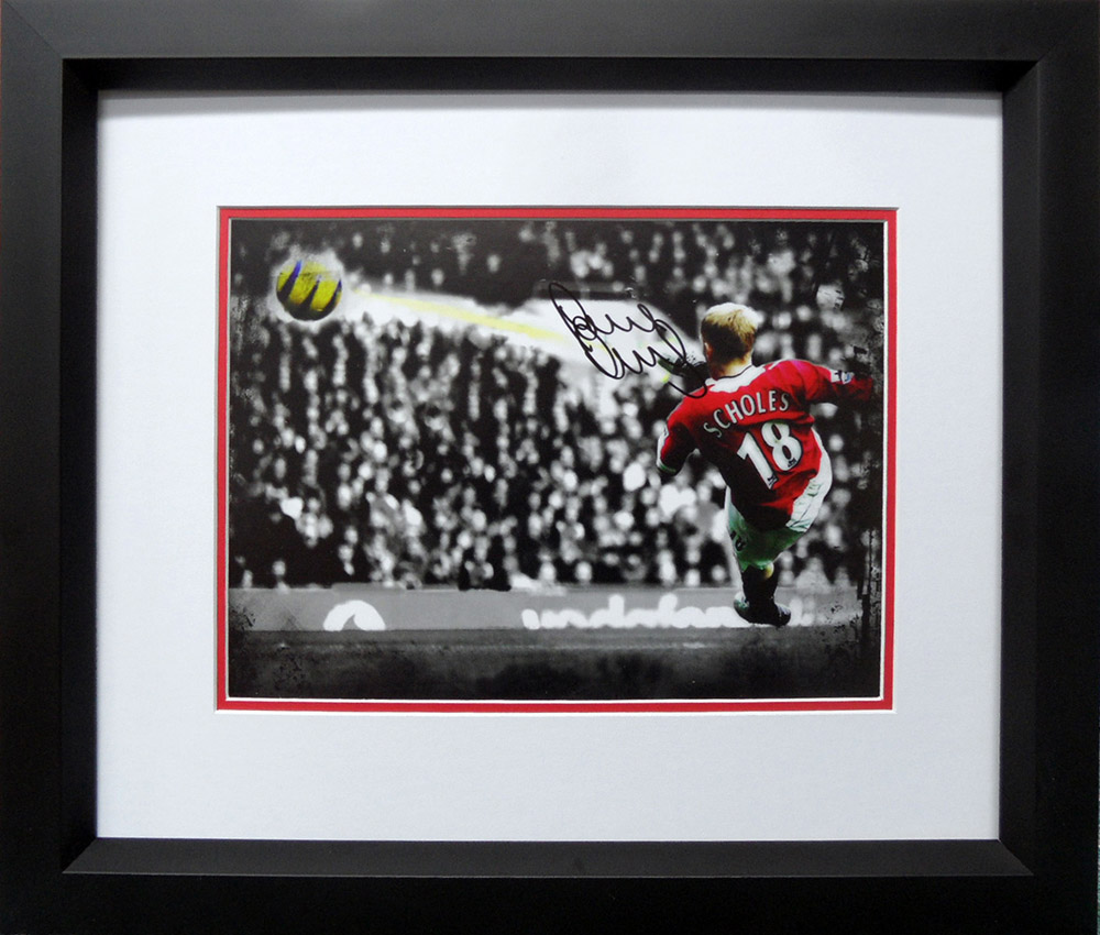 Framed Paul Scholes Signed Photograph