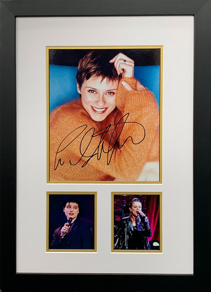 Framed Lisa Stansfield Signed Photograph